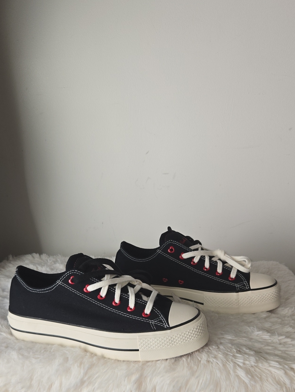 Converse Chuck Taylor All Star Low Top Platform Sneaker US 1
